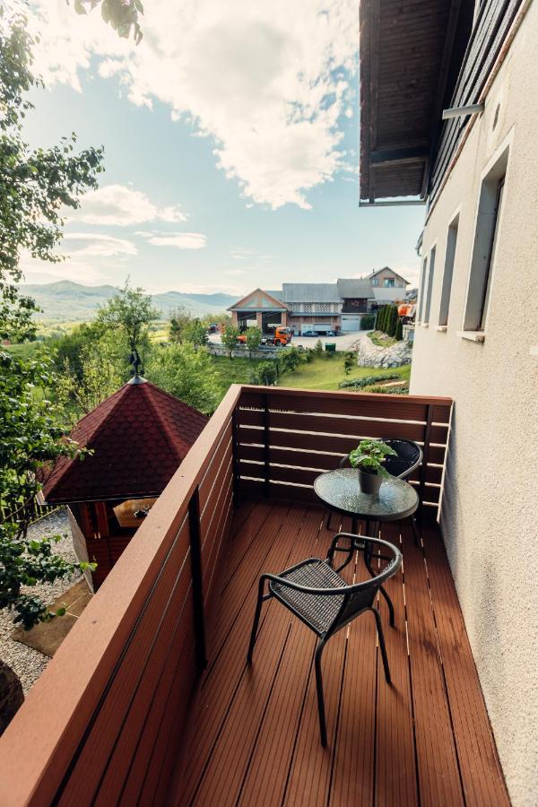 Frankovic Bed&Breakfast Vinica Esterno foto