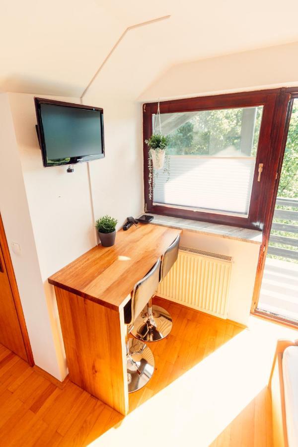Frankovic Bed&Breakfast Vinica Esterno foto