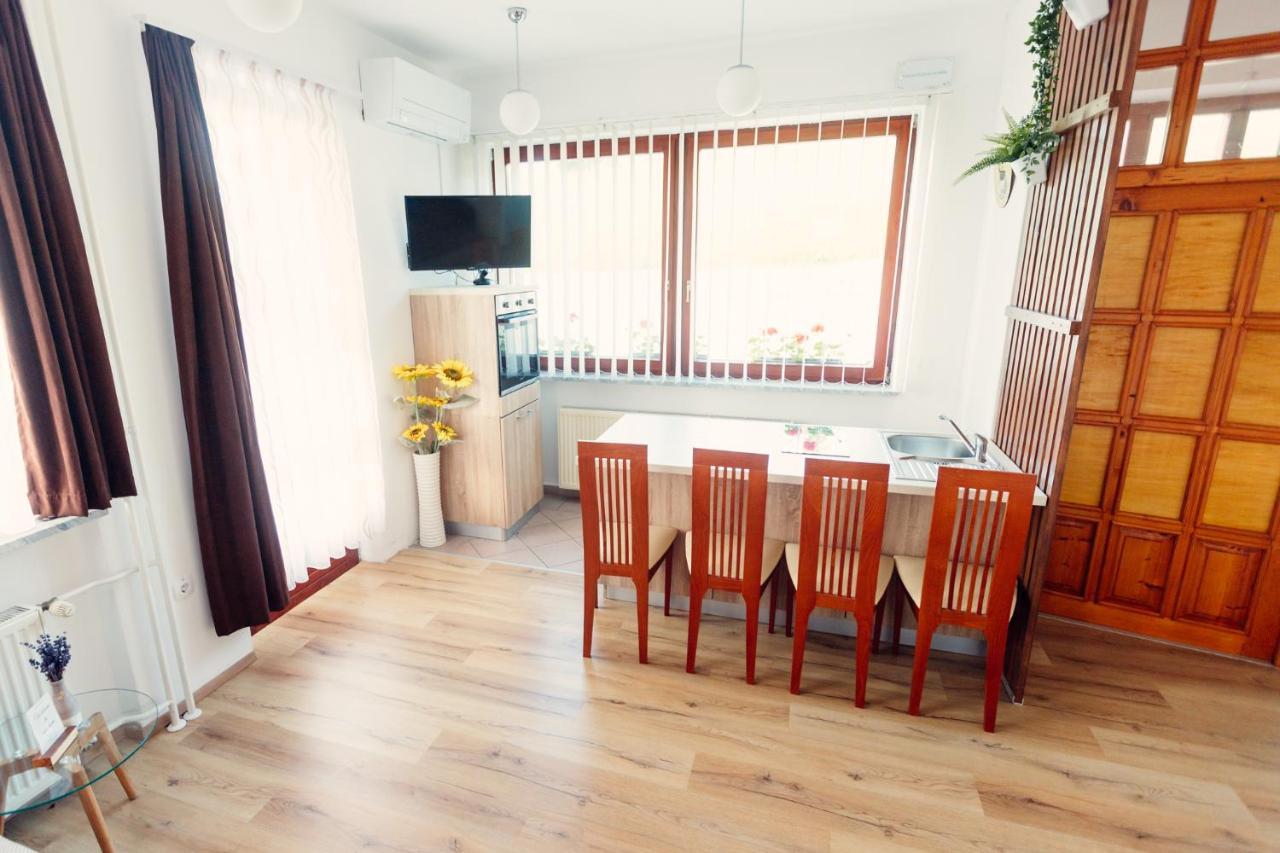 Frankovic Bed&Breakfast Vinica Esterno foto