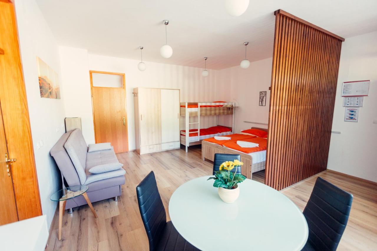 Frankovic Bed&Breakfast Vinica Esterno foto