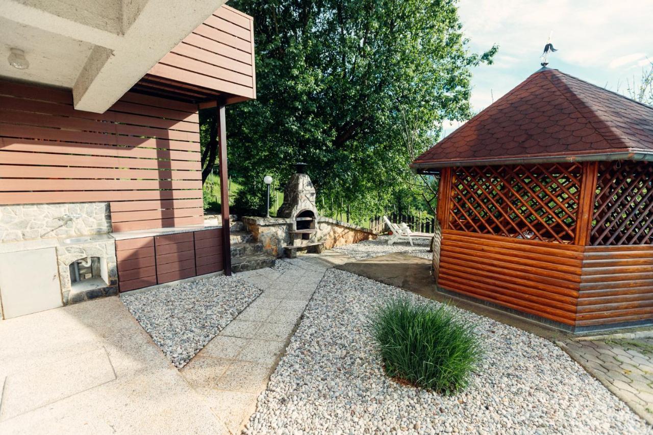 Frankovic Bed&Breakfast Vinica Esterno foto